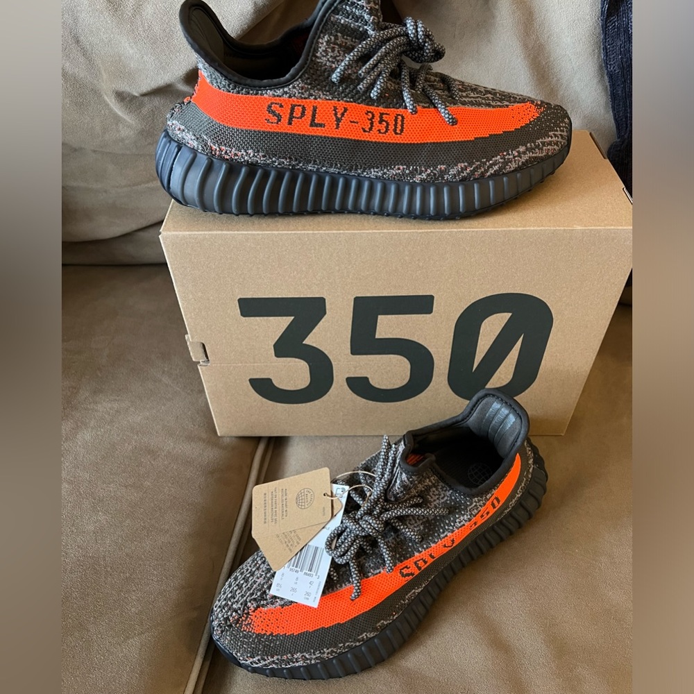 Yeezy 350 v2 size 8.5 brand new with tags
